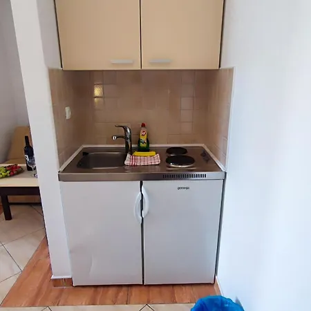 Penava, Private Beach, Pool And 7min To * Trogir