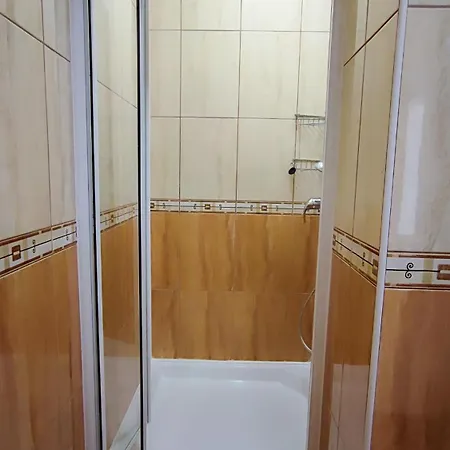 Penava, Private Beach, Pool And 7min To Apartman *