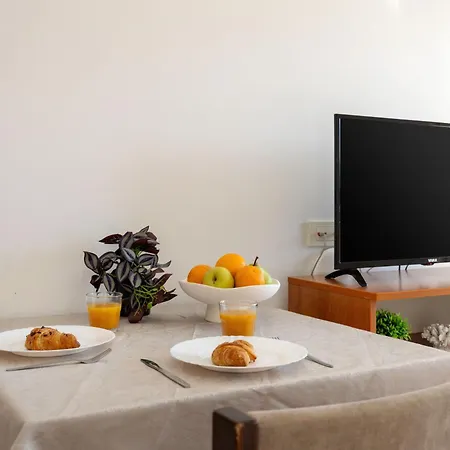 Penava, Private Beach, Pool And 7min To Lejlighed *