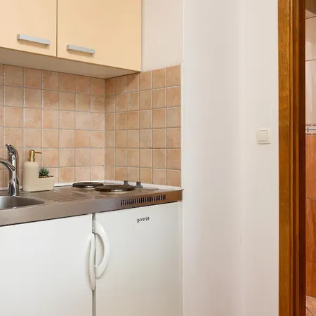 Lejlighed Penava, Private Beach, Pool And 7min To *