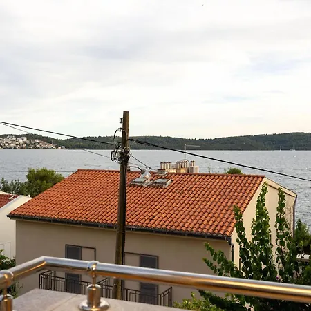 Apartament Penava, Private Beach, Pool And 7min To Trogir