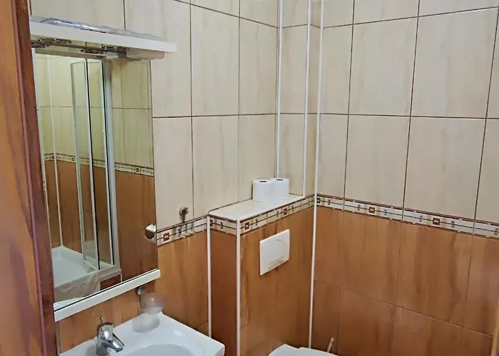 Penava, Private Beach, Pool And 7min To * トロギール
